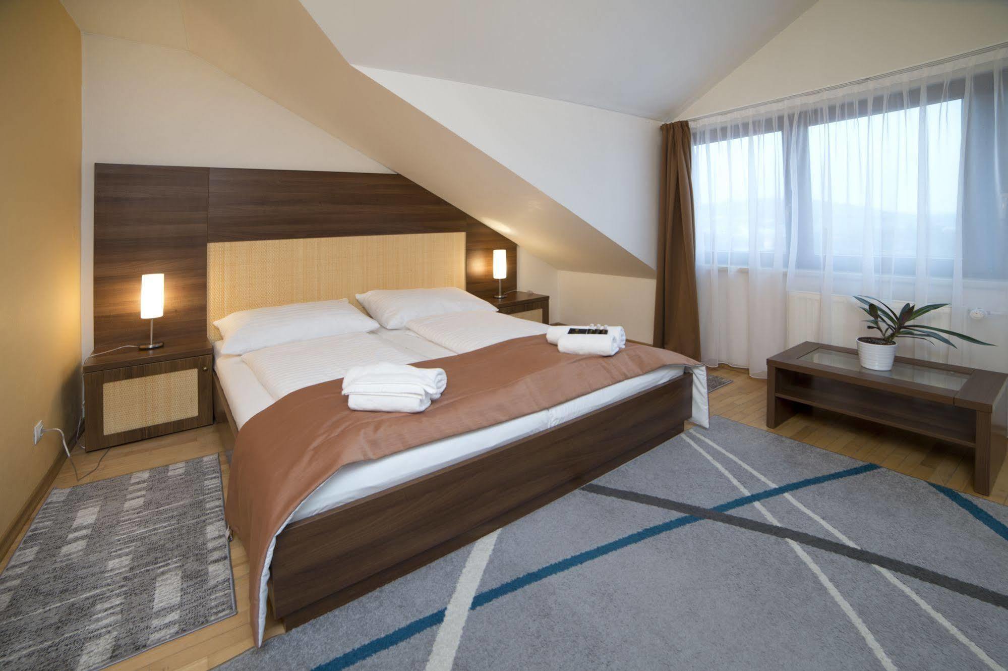Hotel Art Pisek  Exterior photo